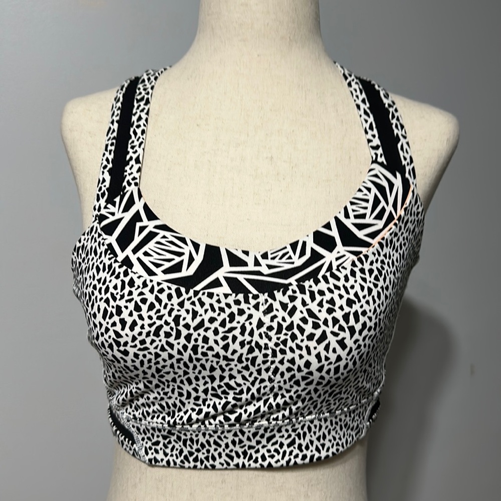 Lululemon Racerback Bra Size 6